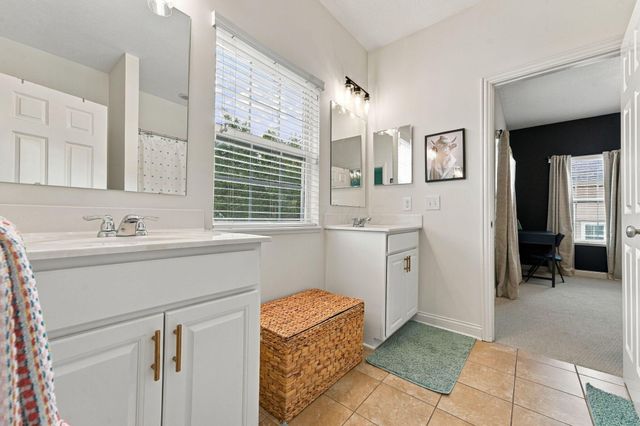 7123 Glacier Ridge Boulevard, Dublin, OH 43017