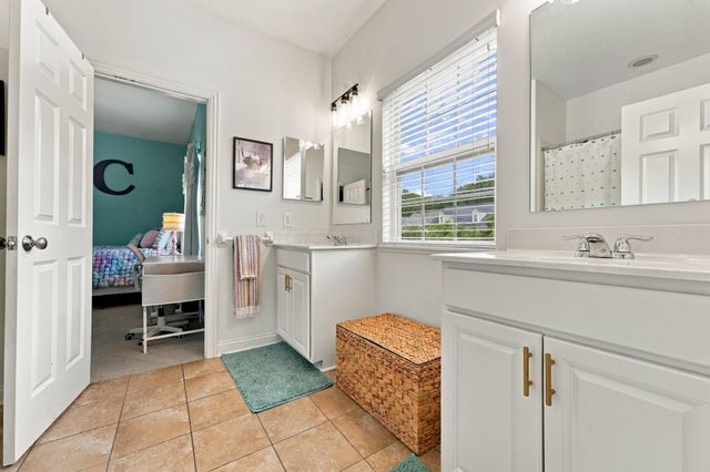7123 Glacier Ridge Boulevard, Dublin, OH 43017