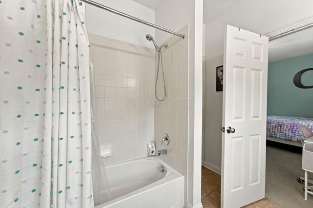 7123 Glacier Ridge Boulevard, Dublin, OH 43017