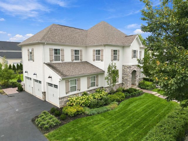 7123 Glacier Ridge Boulevard, Dublin, OH 43017