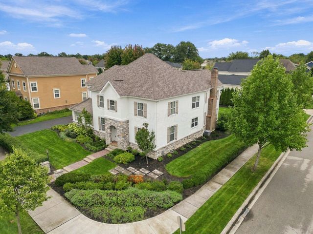 7123 Glacier Ridge Boulevard, Dublin, OH 43017
