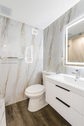 5601 Collins Avenue 1409, Miami Beach, FL 33140