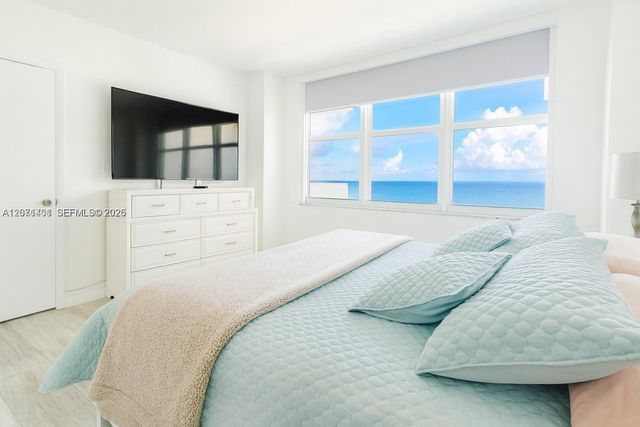 5601 Collins Avenue 1409, Miami Beach, FL 33140