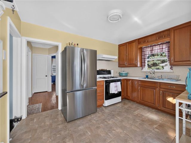 1533 Englewood Street, Bethlehem City, PA 18017