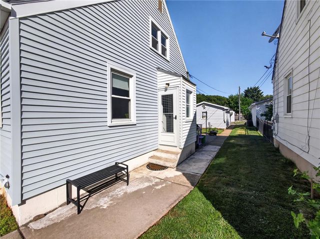 1533 Englewood Street, Bethlehem City, PA 18017