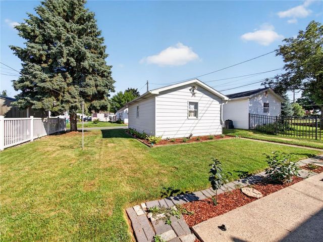 1533 Englewood Street, Bethlehem City, PA 18017