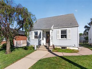 1533 Englewood Street, Bethlehem City, PA 18017