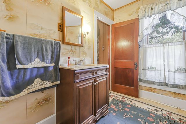 2259 Montgomery Road NE, Newark, OH 43055