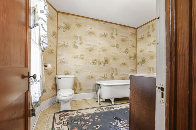 2259 Montgomery Road NE, Newark, OH 43055