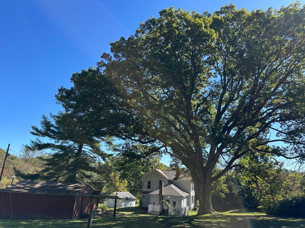 2259 Montgomery Road NE, Newark, OH 43055