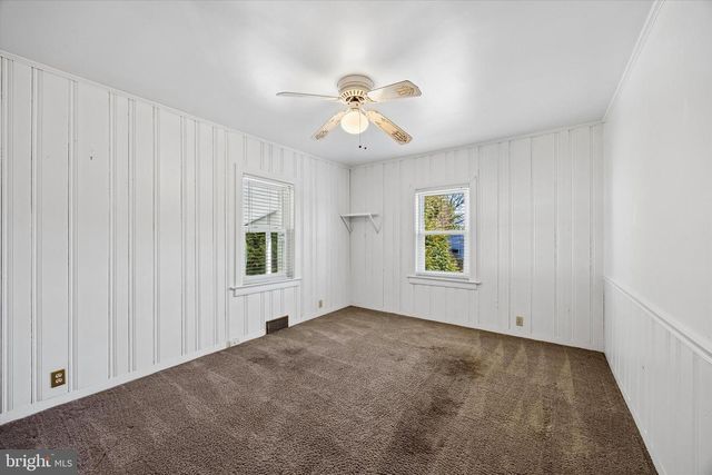 59 E HILLCREST AVE, Chalfont, PA 18914