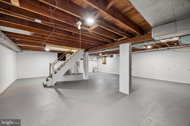 59 E HILLCREST AVE, Chalfont, PA 18914