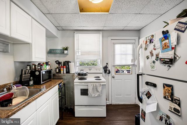 209 W CLINTON AVE, Oaklyn, NJ 08107