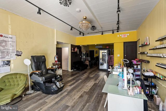 209 W CLINTON AVE, Oaklyn, NJ 08107