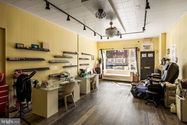209 W CLINTON AVE, Oaklyn, NJ 08107