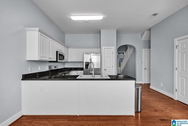 4692 CLUBVIEW DRIVE, Bessemer, AL 35022