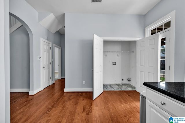 4692 CLUBVIEW DRIVE, Bessemer, AL 35022