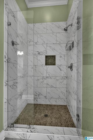 4692 CLUBVIEW DRIVE, Bessemer, AL 35022