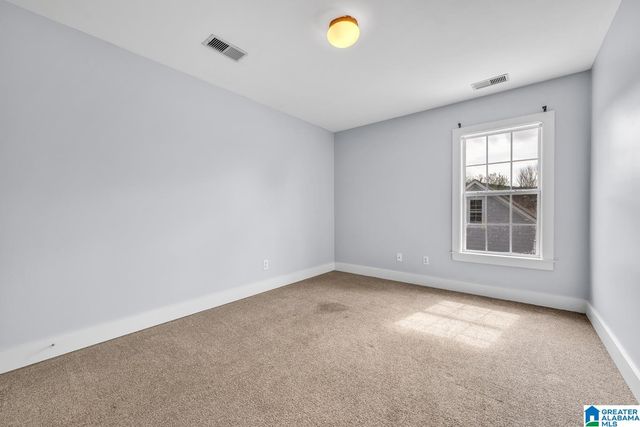 4692 CLUBVIEW DRIVE, Bessemer, AL 35022