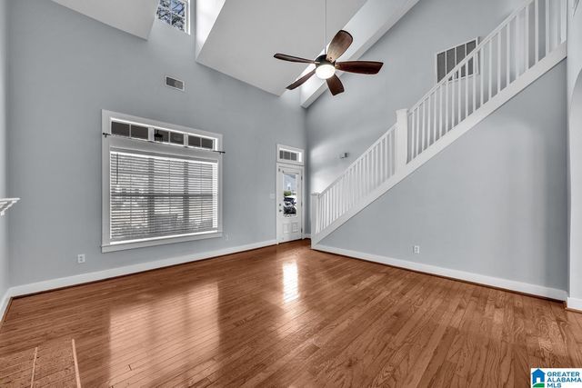 4692 CLUBVIEW DRIVE, Bessemer, AL 35022