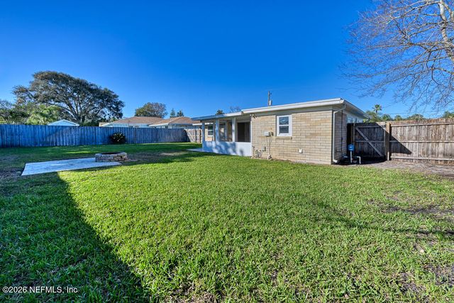 836 15TH Avenue N, Jacksonville Beach, FL 32250