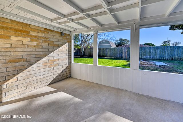 836 15TH Avenue N, Jacksonville Beach, FL 32250