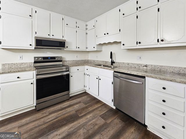 314 Morris Drive SE, Conyers, GA 30094