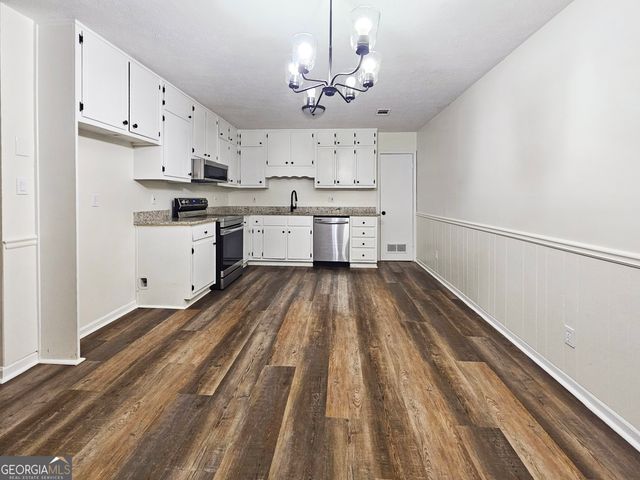 314 Morris Drive SE, Conyers, GA 30094