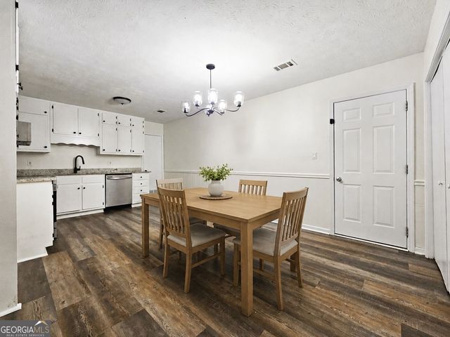 314 Morris Drive SE, Conyers, GA 30094