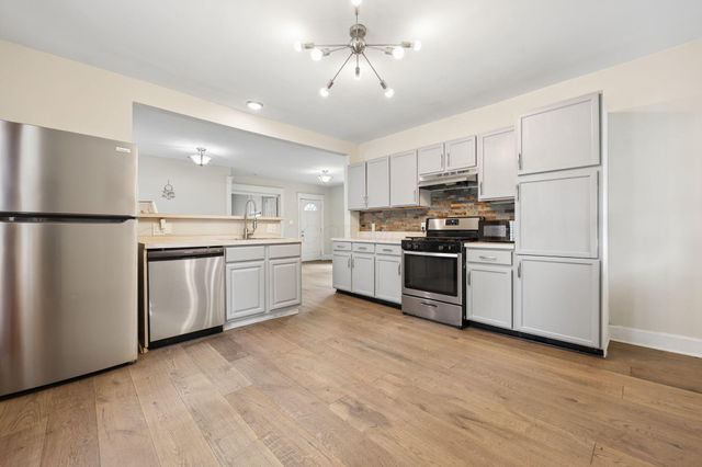 57 N Pine Street, Newark, OH 43055