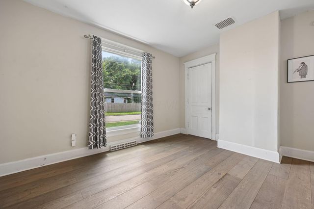 57 N Pine Street, Newark, OH 43055
