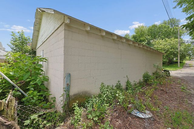 57 N Pine Street, Newark, OH 43055