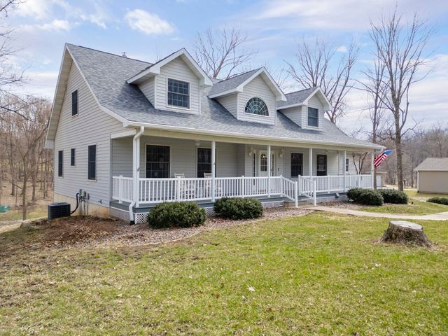 112 Winding Ridge Road, Denver, IA 50622