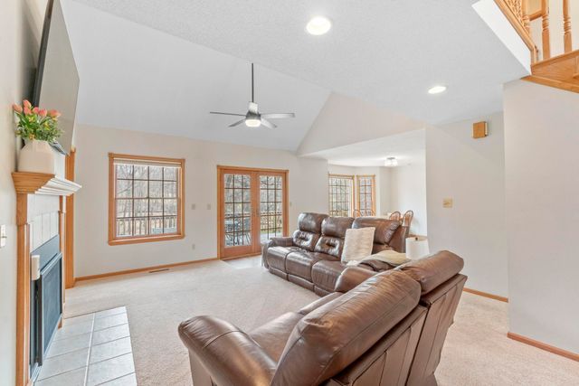 112 Winding Ridge Road, Denver, IA 50622