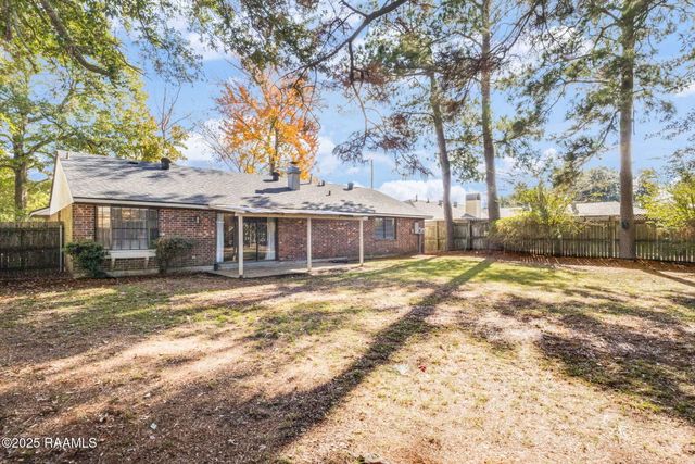 103 Pinion Circle, Lafayette, LA 70508