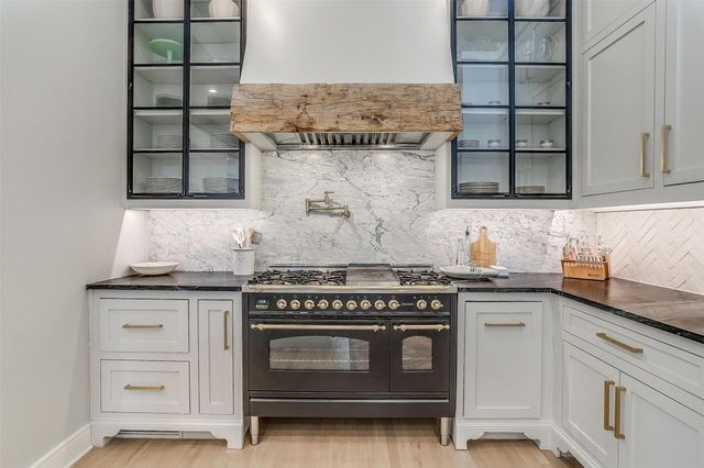 357 Wood Lake Road, Aledo, TX 76008