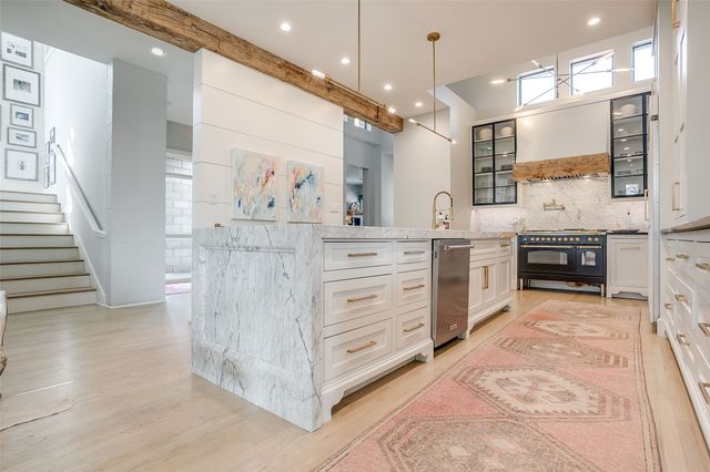 357 Wood Lake Road, Aledo, TX 76008