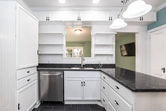 315 S Main Street, Broadway, NC 27505