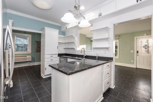 315 S Main Street, Broadway, NC 27505