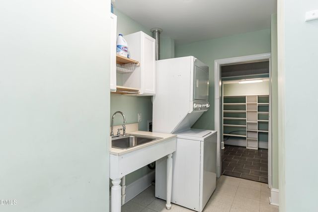 315 S Main Street, Broadway, NC 27505