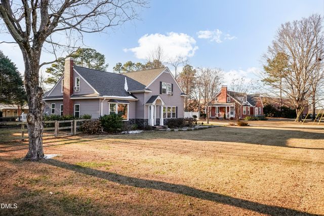 315 S Main Street, Broadway, NC 27505