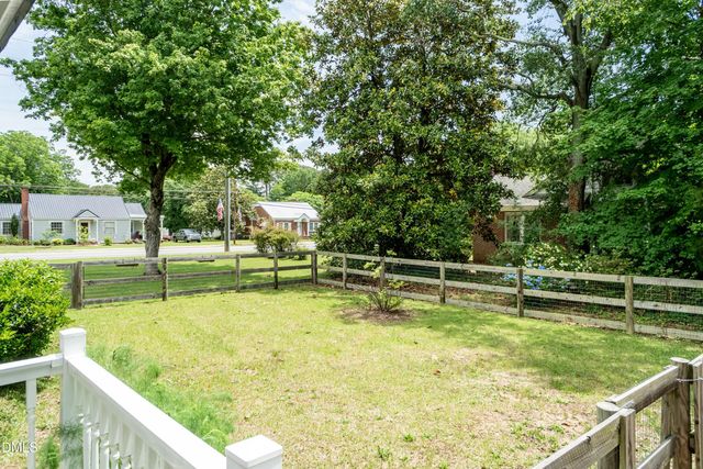 315 S Main Street, Broadway, NC 27505