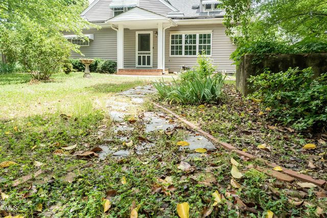 315 S Main Street, Broadway, NC 27505