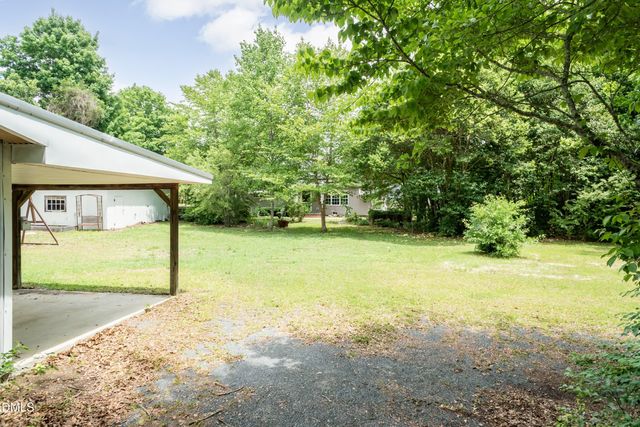 315 S Main Street, Broadway, NC 27505