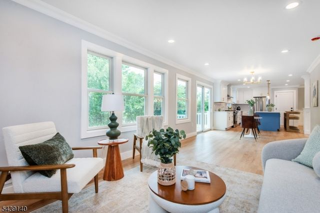 90 Ludlow Rd, Parsippany-troy Hills Twp., NJ 07054