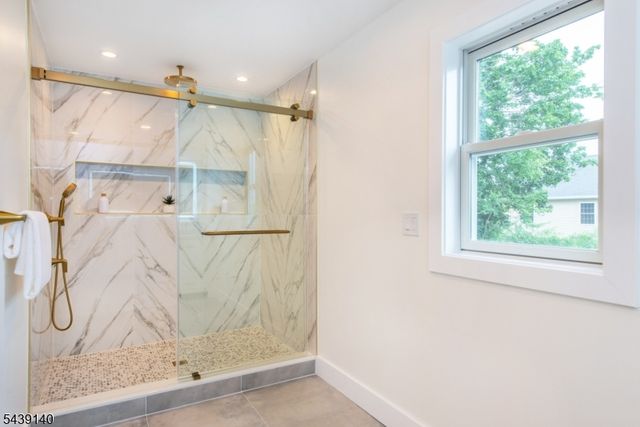 90 Ludlow Rd, Parsippany-troy Hills Twp., NJ 07054