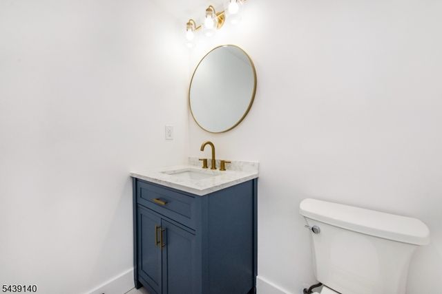 90 Ludlow Rd, Parsippany-troy Hills Twp., NJ 07054