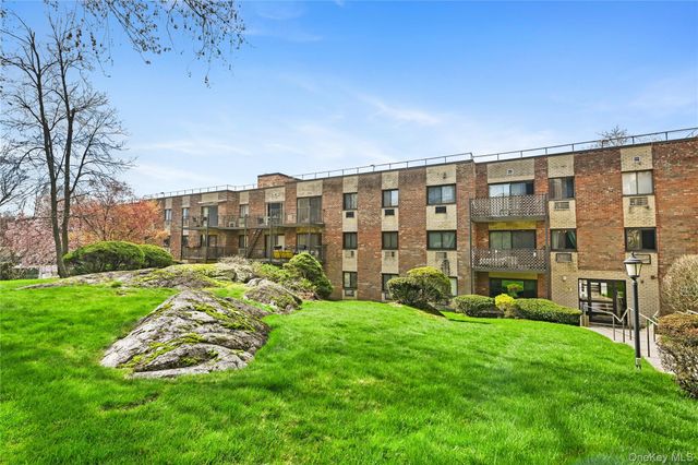 115 Dehaven Drive 302, Yonkers, NY 10703