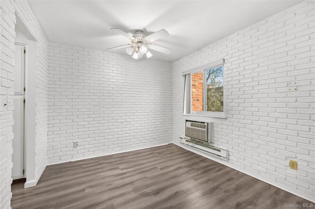115 Dehaven Drive 302, Yonkers, NY 10703