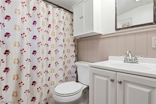 8977 Cedar Road, Chesterland, OH 44026